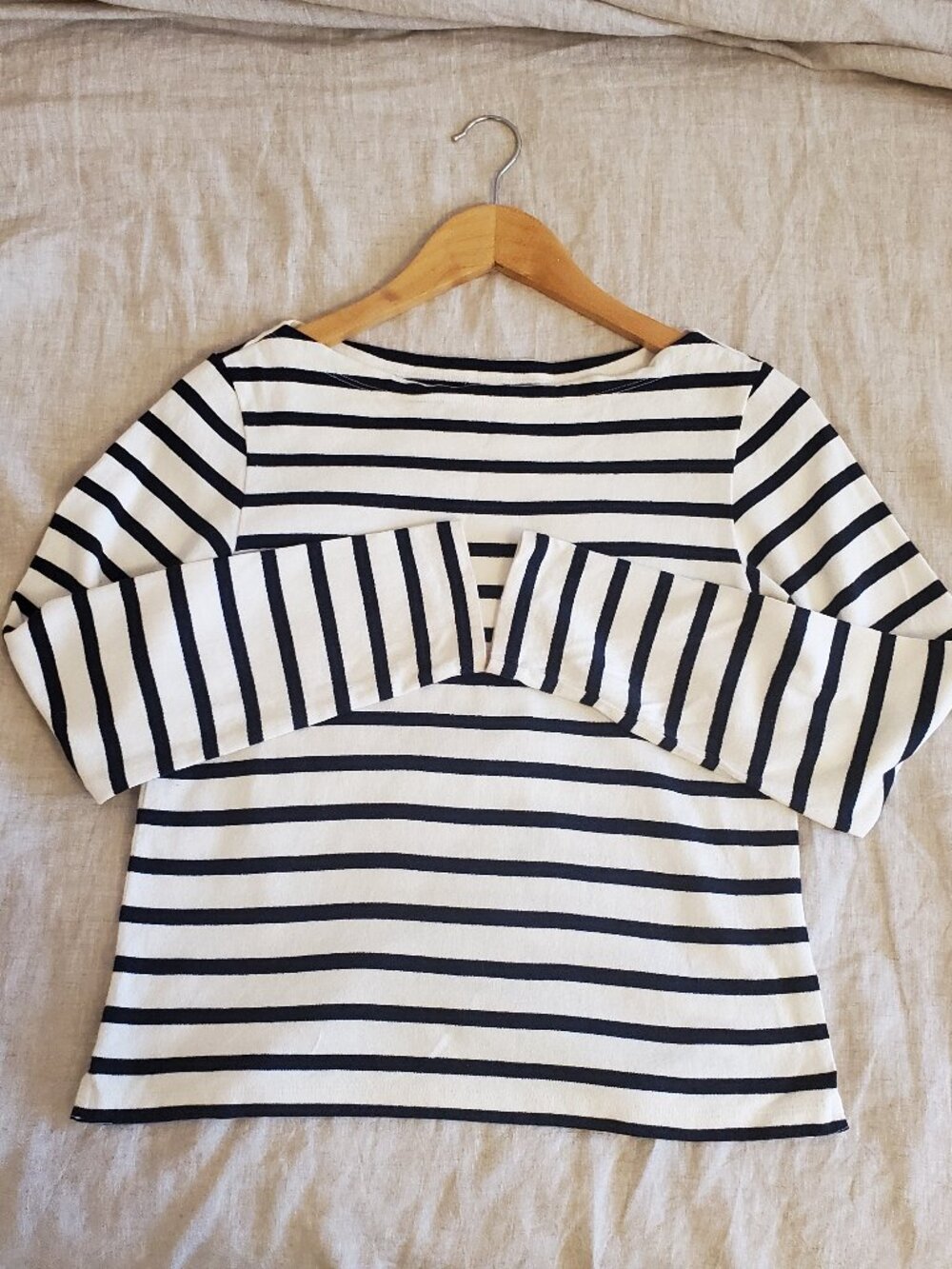 Uniqlo Striped Long Sleeved T-Shirt